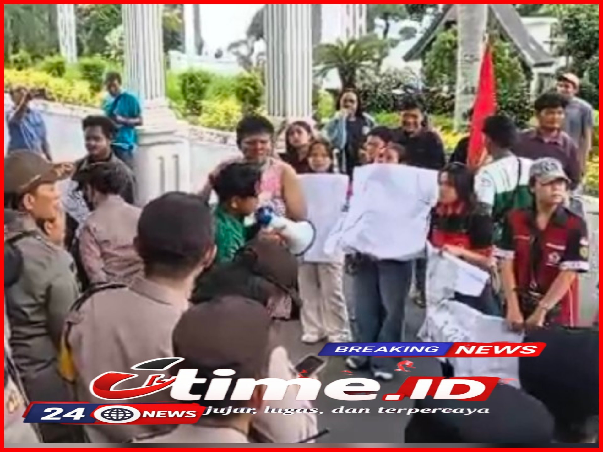 GridArt_20260415_114712873