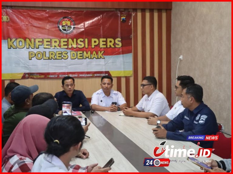 GridArt_20260422_024112959